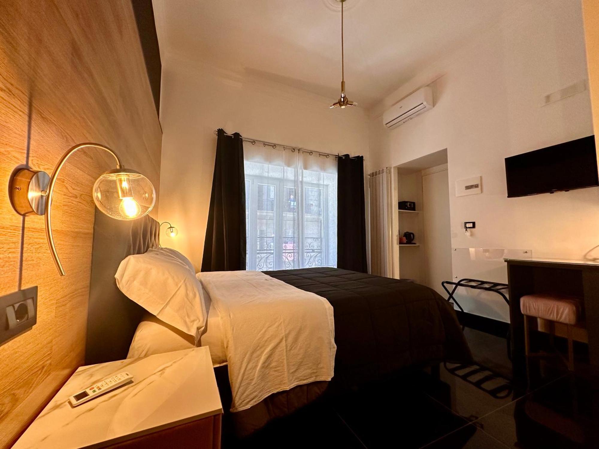 Elegance Rooms Spaccanapoli Εξωτερικό φωτογραφία